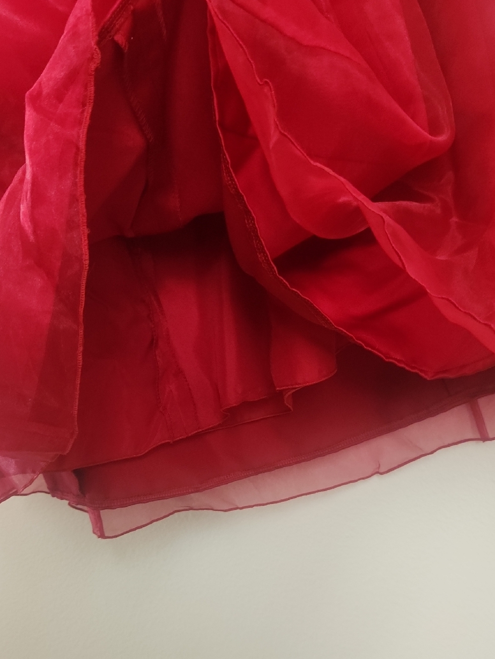 Pretty Maids Claret Strapless Dress with White Trim And Bow - Picture 4 of 8